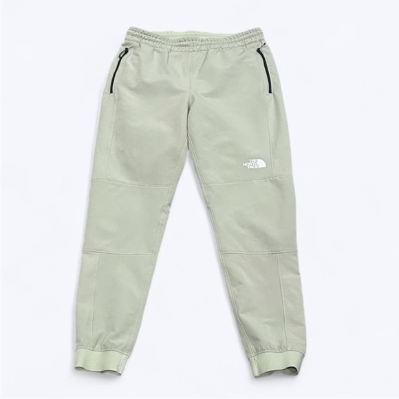 The North Face W Tekware Women's
Tea Green Joggers Size Small - Picture 3 of 16